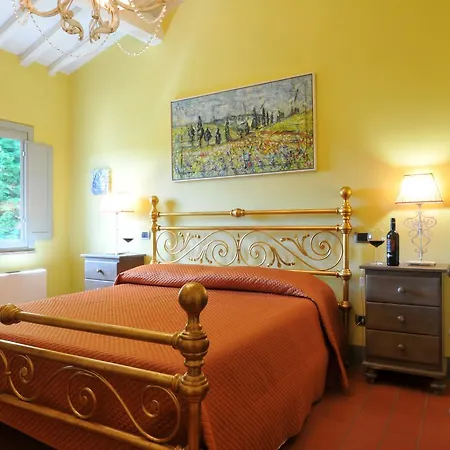 Agriturismo La Lucciolaia San Gimignano