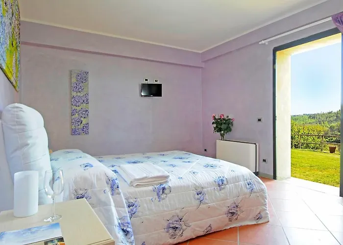 Agriturismo La Lucciolaia