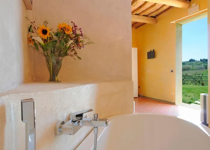 Agriturismo La Lucciolaia 农家乐