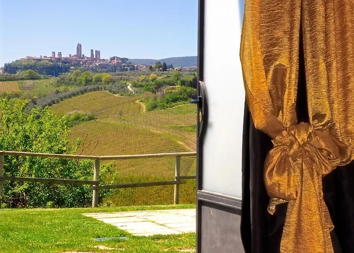 农家乐 Agriturismo La Lucciolaia *